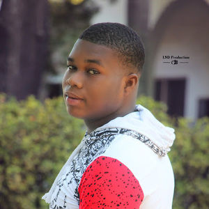 Meet your Posher, Yves nelson